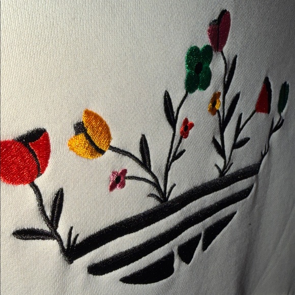 Adidas Cream Hoodie with Floral Design - Picture 4 of 4